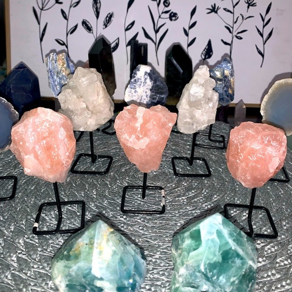 🌈 Crystal specimens- Rose Quartz, Kyanite, Clear Quartz, Sodalite, Smokey … - Picture 7 of 16
